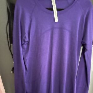 Lulu lemon swiftly tech